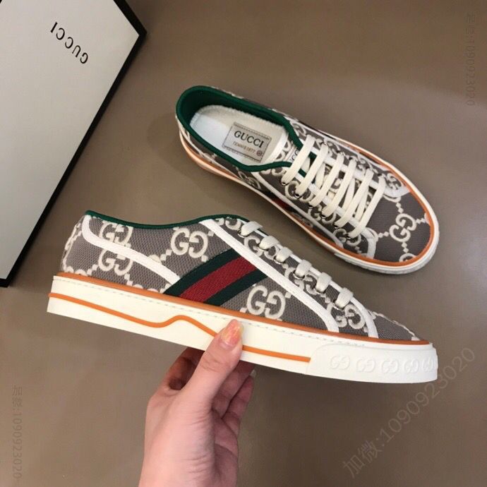 Gucci古驰 G家 Tennis 1977系列情侣GG运动帆布鞋