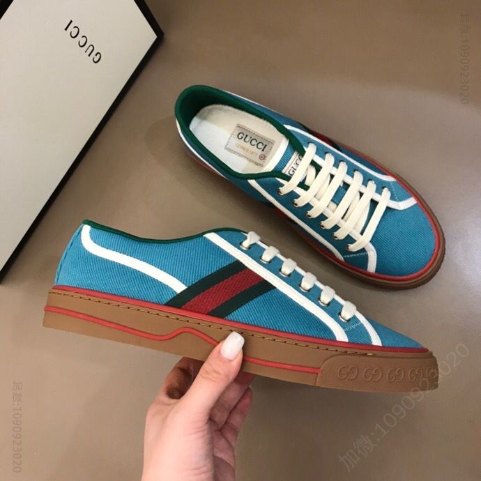 Gucci古驰 G家 Tennis 1977系列情侣GG运动帆布鞋