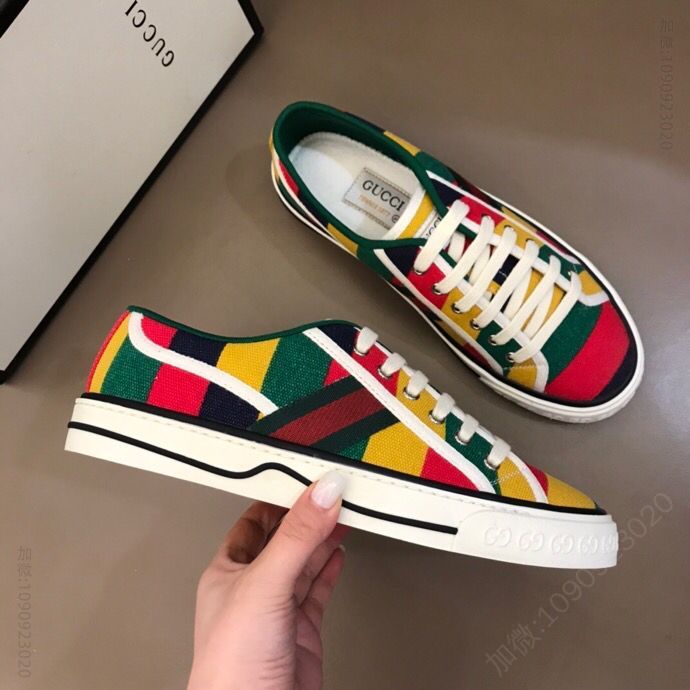 Gucci古驰 G家 Tennis 1977系列情侣GG运动帆布鞋