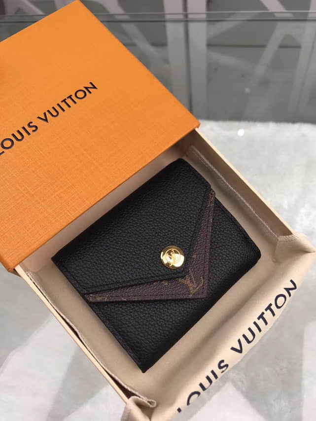 LV M64420 TAURILLON LEATHER DOUBLE V 短...