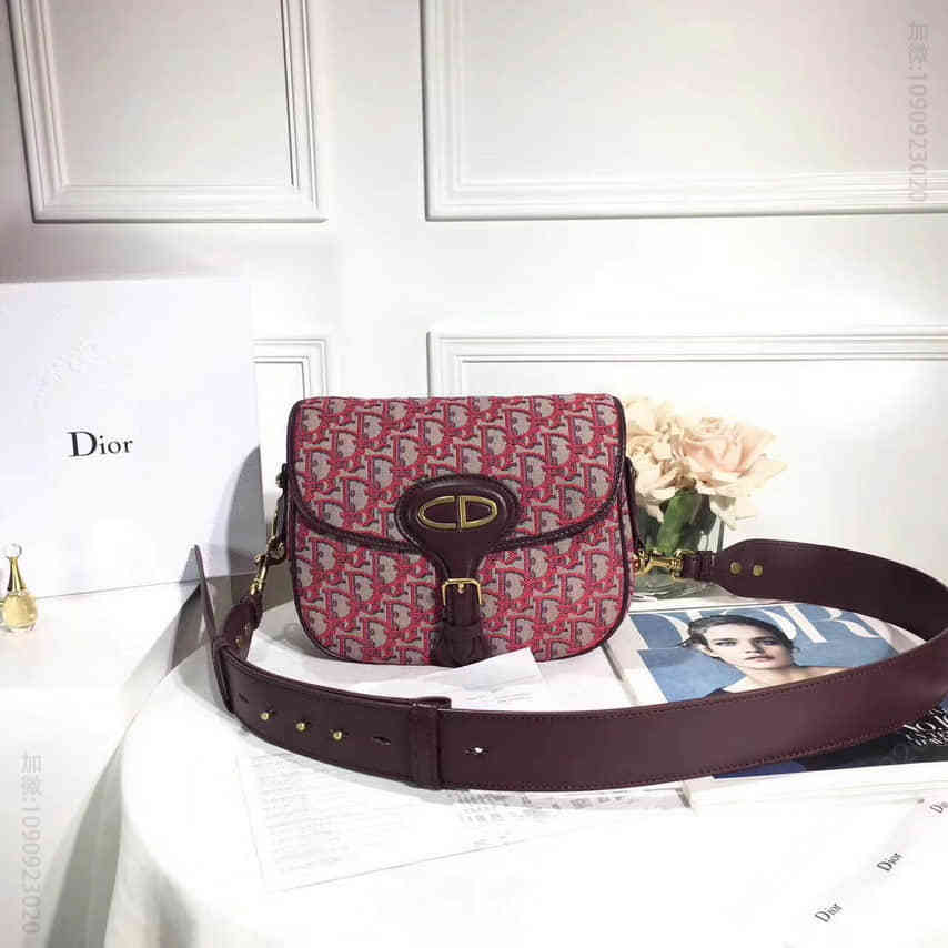 迪奥/DIOR “Dioraddict”枣红色刺绣牛仔布翻盖式斜挎邮差包