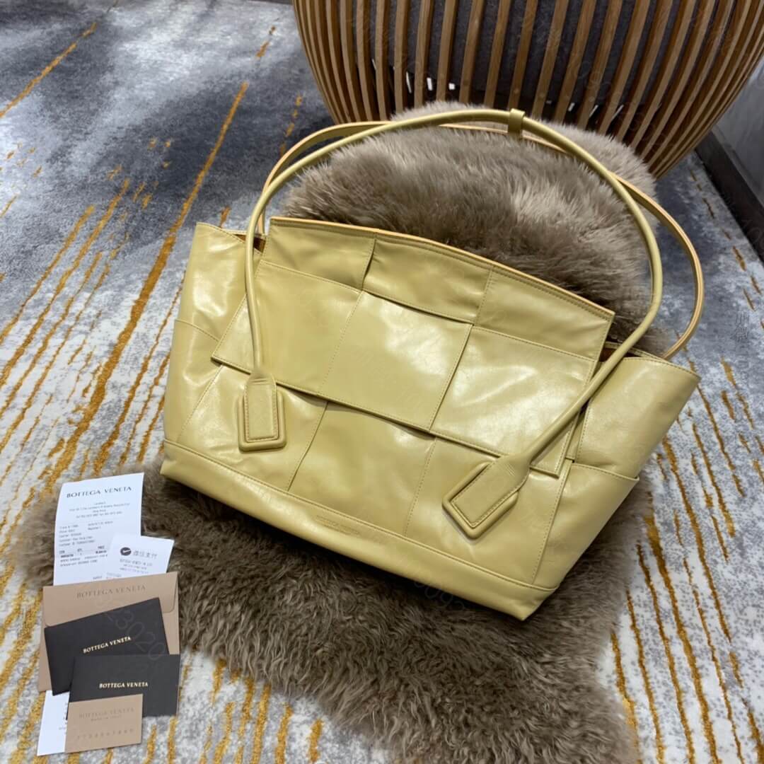BV BottegaVeneta 大号ARCO SLOUCH手提包 6196...