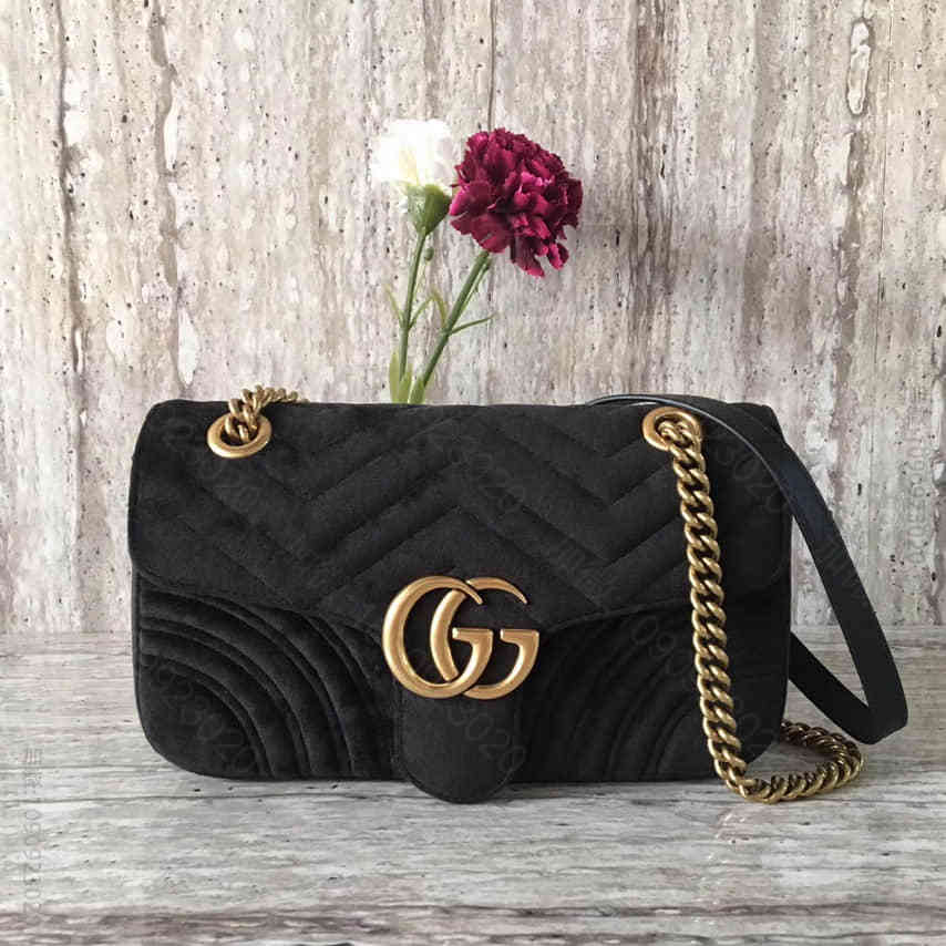 Gucci古驰 GG Marmont波浪纹鸽绒天鹅绒链条包 443497黑色