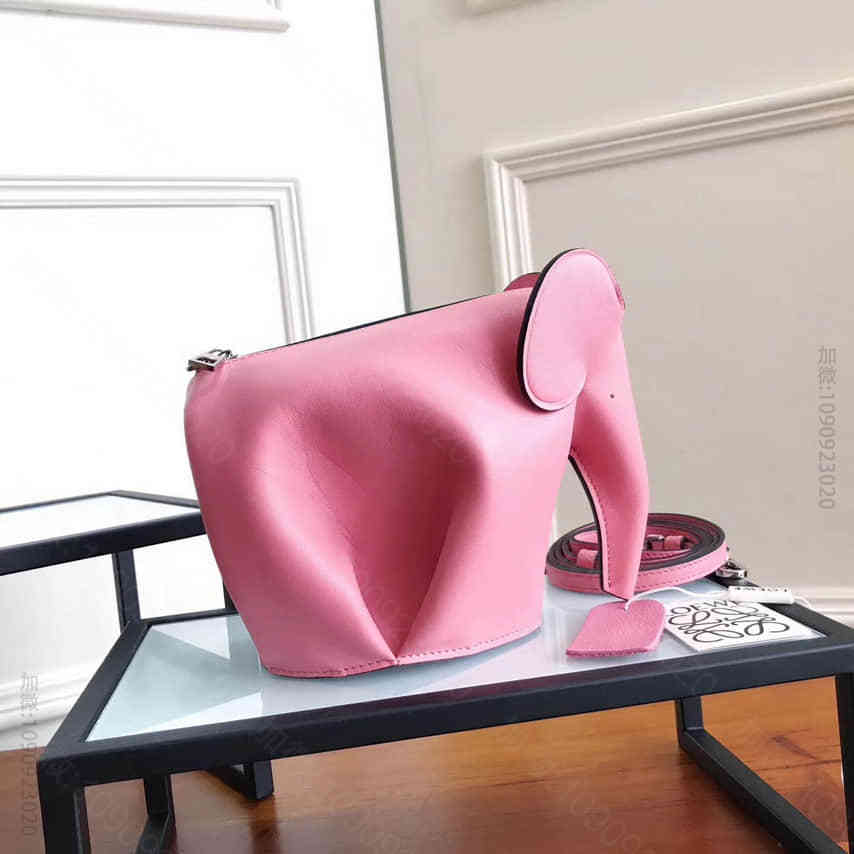LOEWE 罗意威 Elephant系列 粉色小象斜挎包 L0192