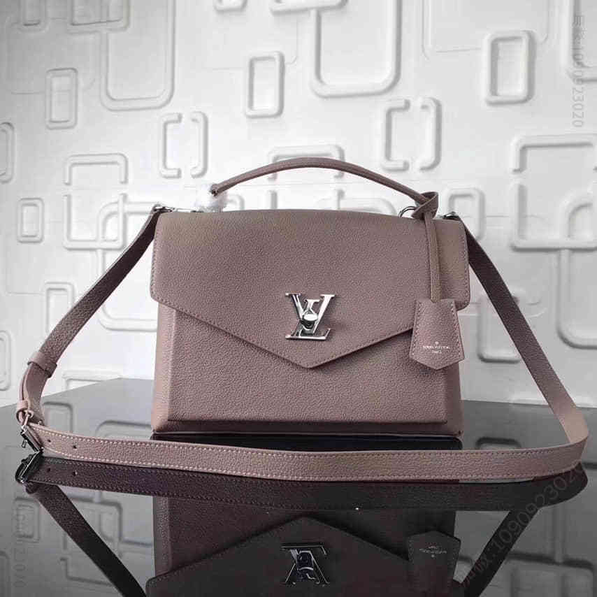 LV M54877 淡粉咖色柔软的小牛皮 My LockMe肩背斜挎包 路易威登