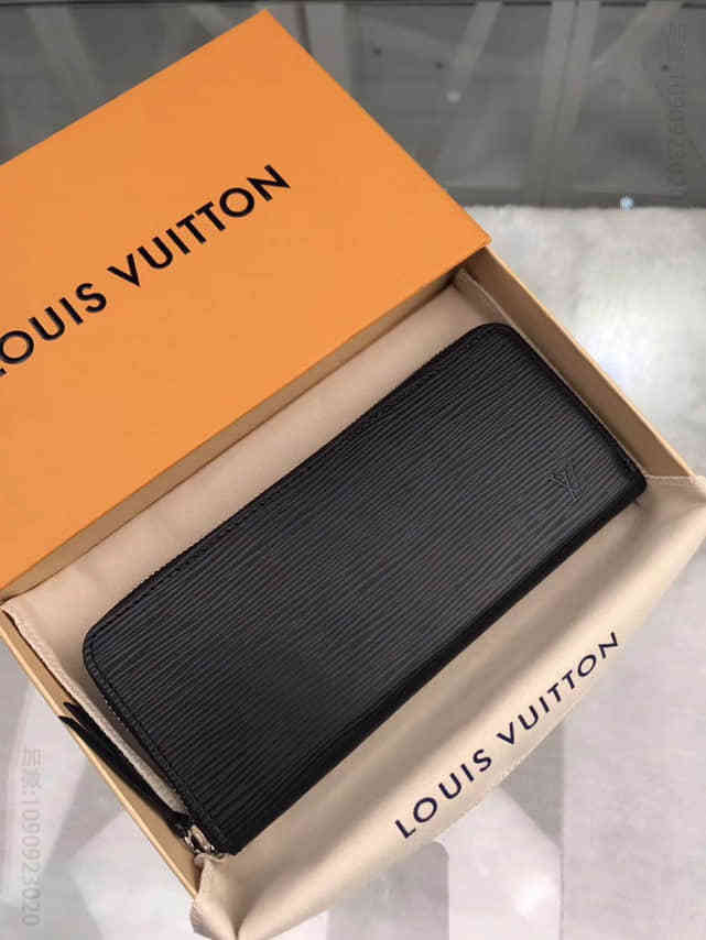 LOUIS VUITTON路易威登 LV 黑色水波纹Clemence钱夹 M60915