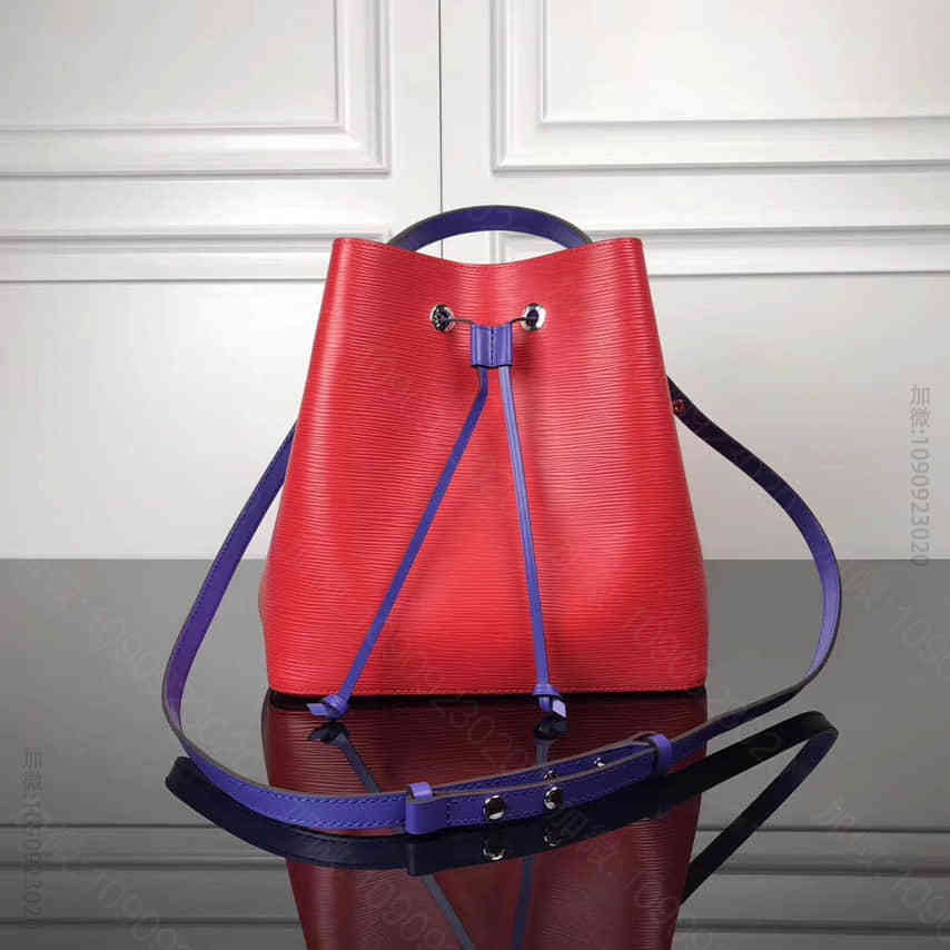LOUIS VUITTON路易威登 LV Epi LOCKME BUCKET...