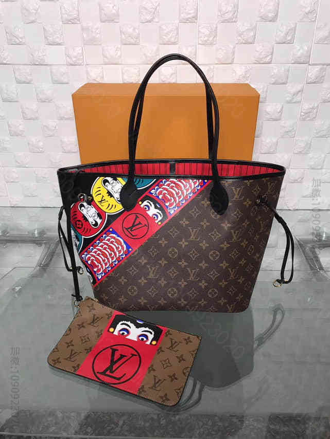 LOUIS VUITTON路易威登 LV Neverfull手袋 M4349...