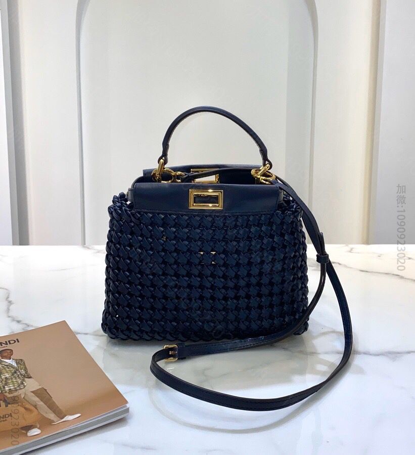 FENDI芬迪纯手工编织PEEKABOO手袋2126