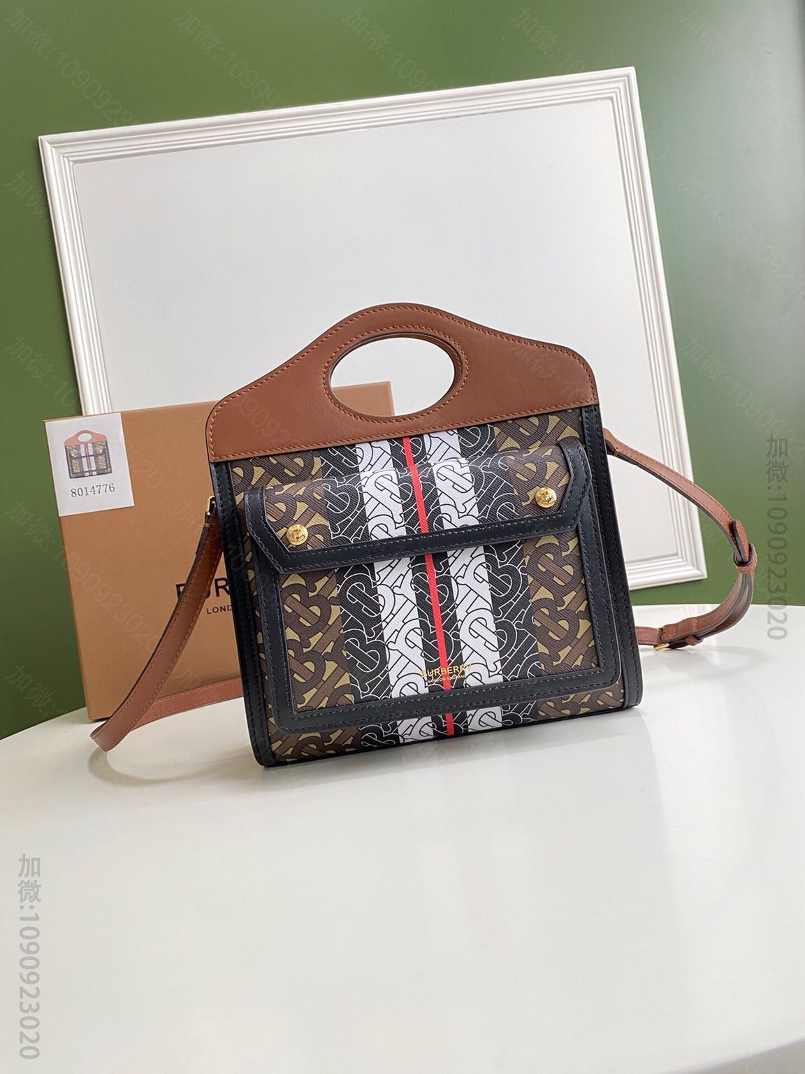 Burberry巴宝莉环保材料进口小牛皮托特包