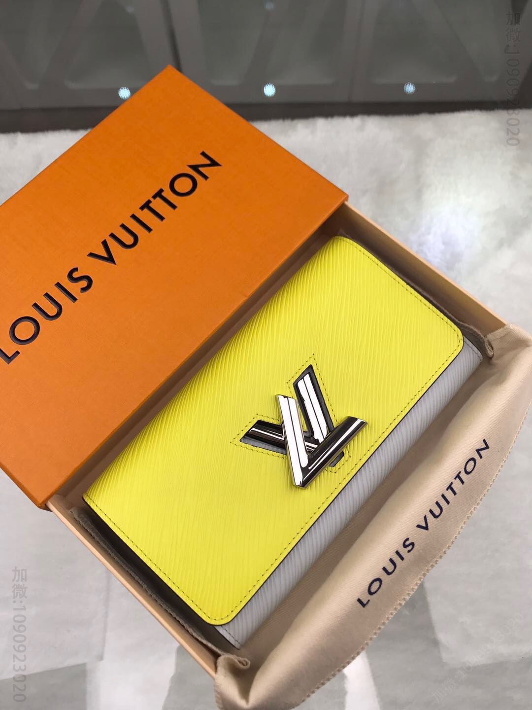 LV M61782