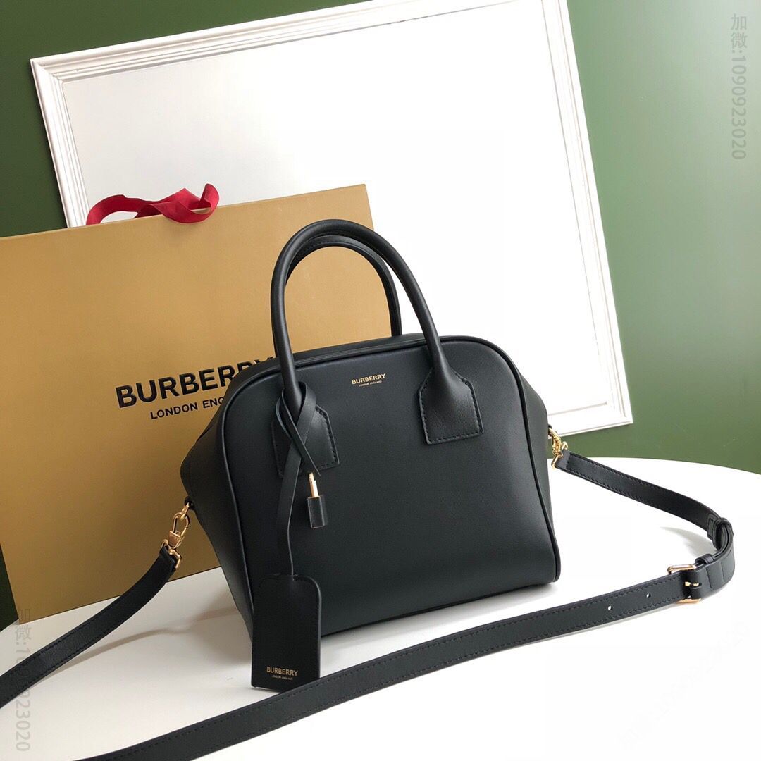 Burberry巴宝莉意大利鞣制皮革Cube - 立方包