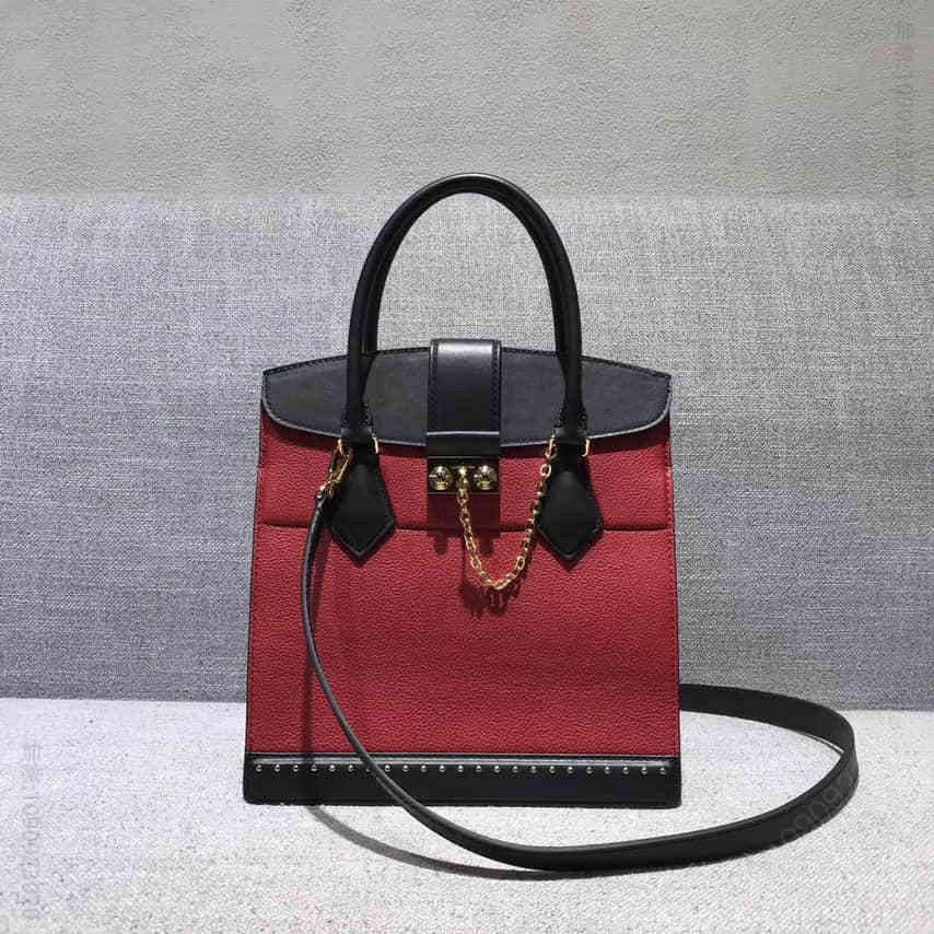 LOUIS VUITTON路易威登 LV Cour Marly 小号手袋