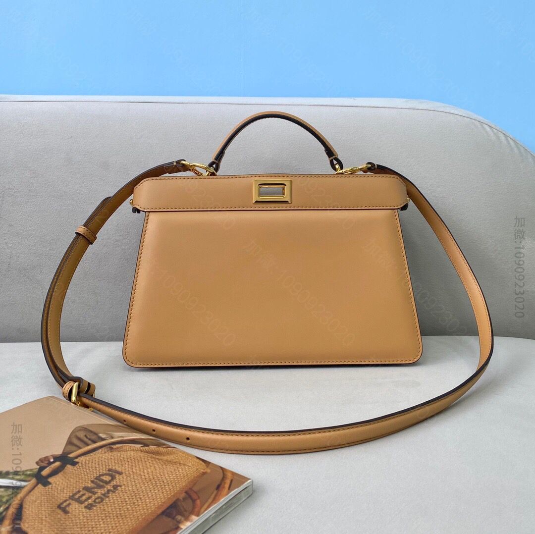 FENDI芬迪peekaboo ISEEU 中号手袋70193s