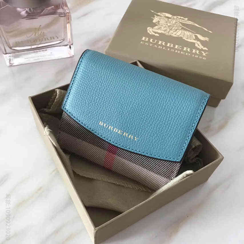 巴宝莉/Burberry 手掌纹牛皮配色最新短款钱夹