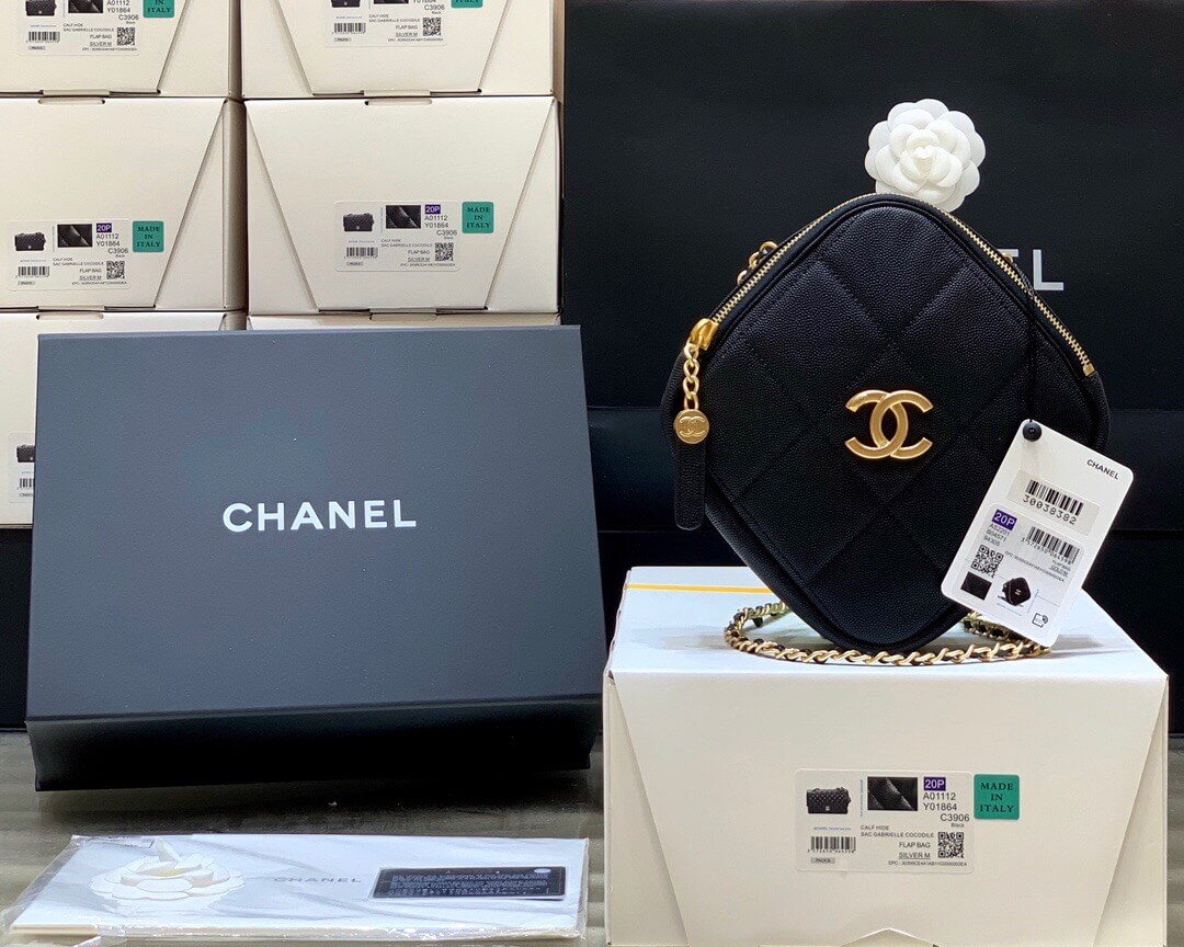 Chanel 2023秋冬新款小号钻石包 AS2201 B04571 943...