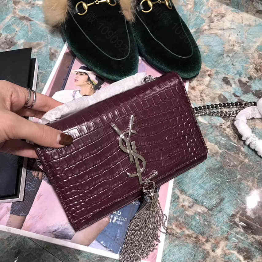 圣罗兰/ysl 17厘米鳄鱼纹链条包 354120酒红色