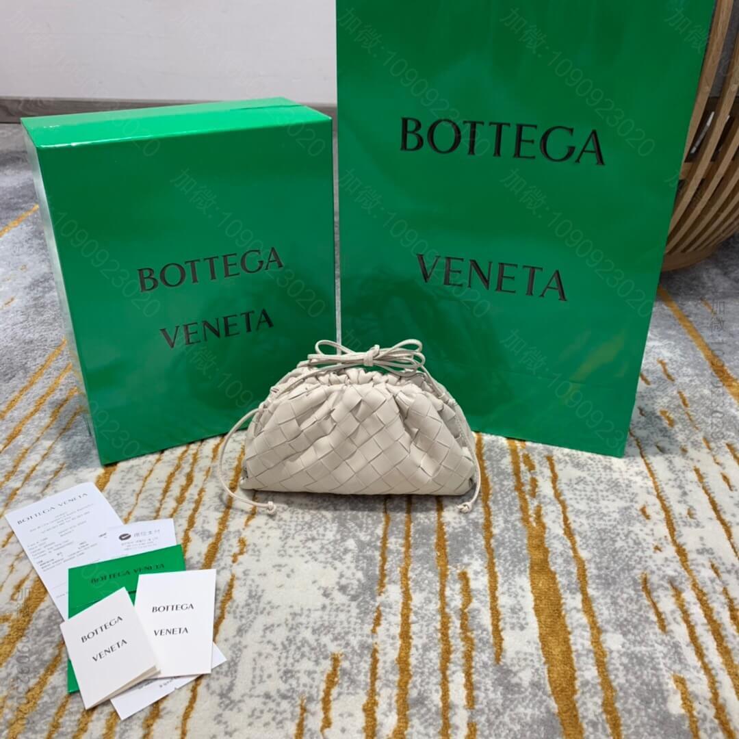 BottegaVeneta BV The Mini Pouch 编织云朵包斜...