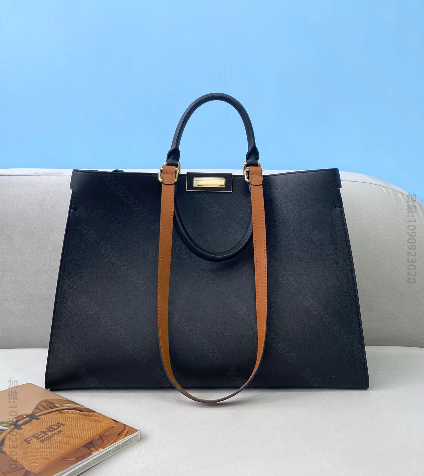 FENDI芬迪原版牛皮全皮简约型PEEKABOO手袋8265D