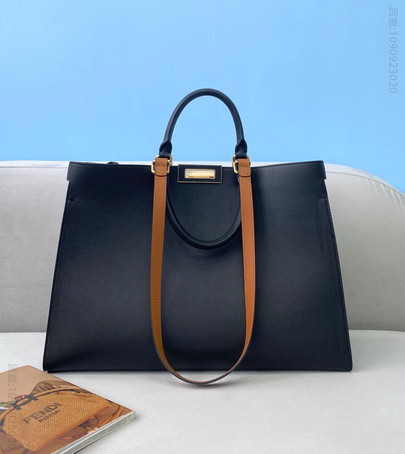 FENDI芬迪原版牛皮全皮简约型PEEKABOO手袋8265D