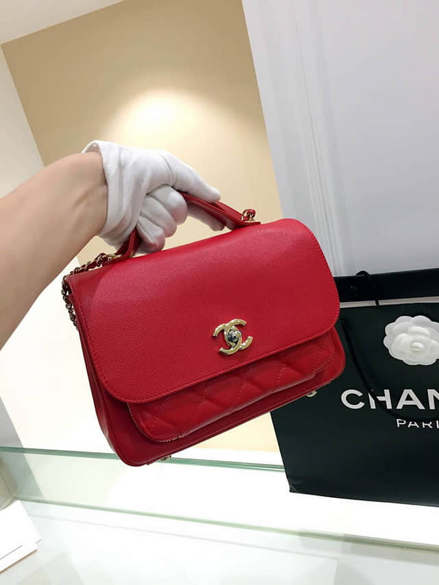 香奈儿2017年春季款Chanel邮差包 红色