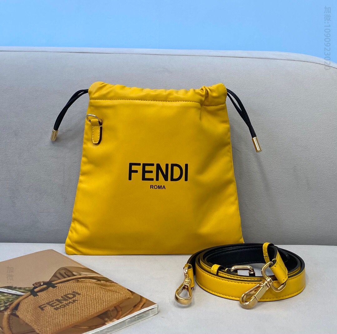 FENDI芬迪品牌字母手袋8355s