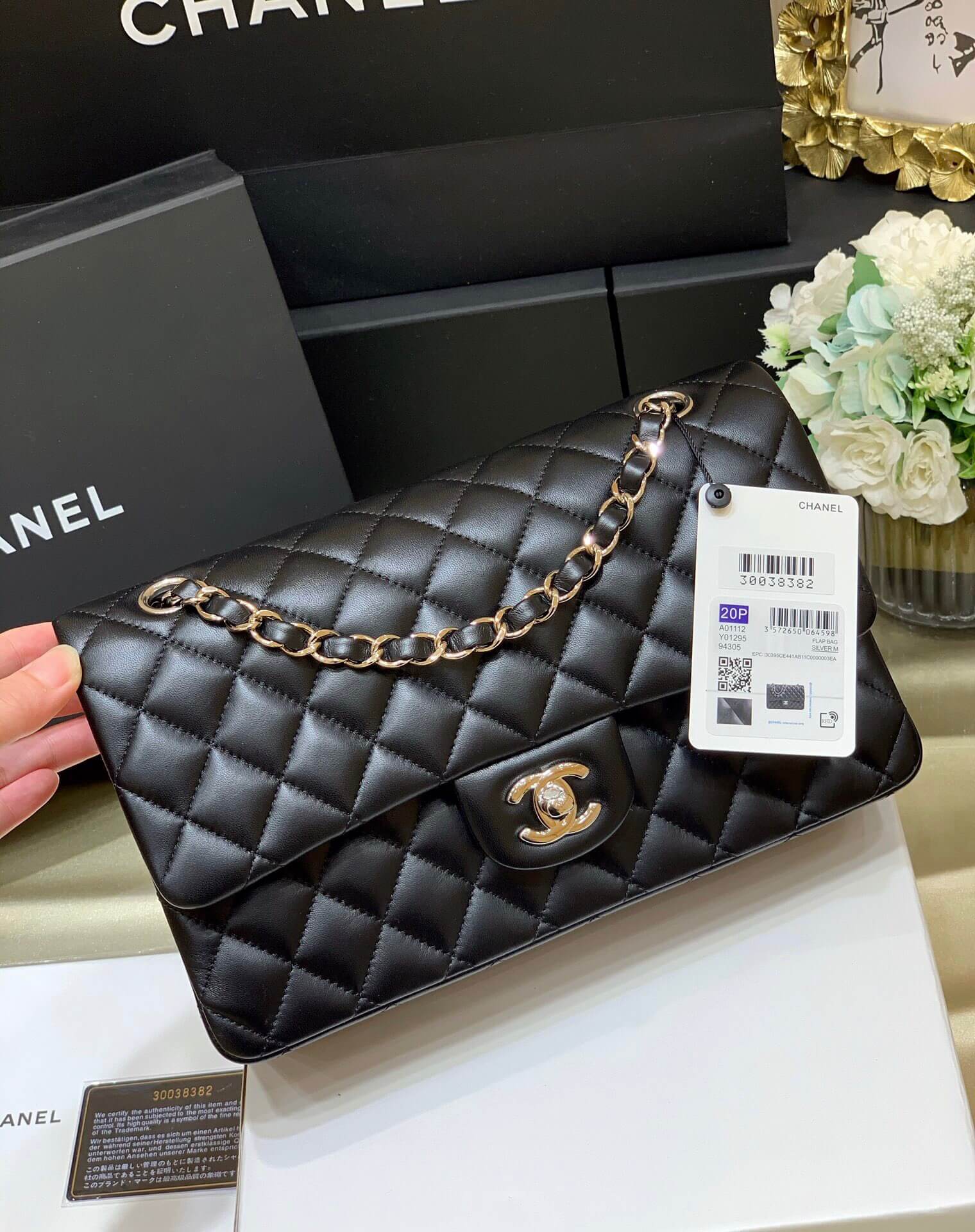 Chanel香奈儿 CF 25CM Classic flap bag A01...