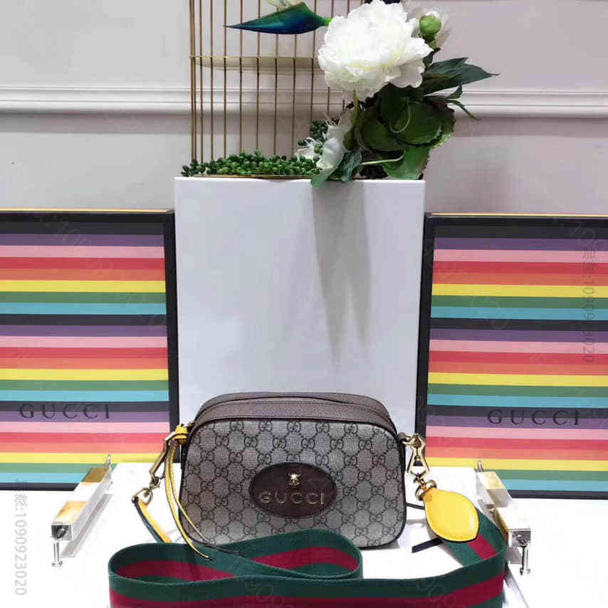 Gucci古驰/Supreme系列金属猫头棕色PVC/配皮女士单肩包 476...
