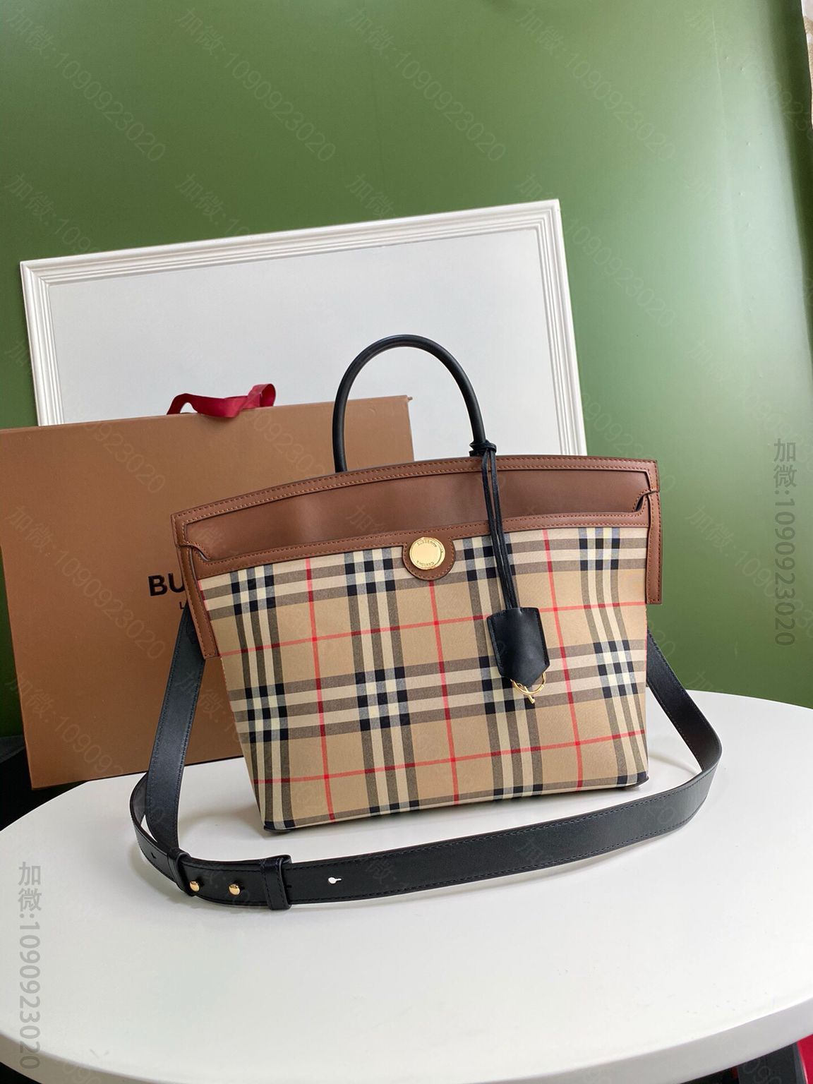 Burberry巴宝莉双色皮革典藏 Vintage 复古格纹Society ...