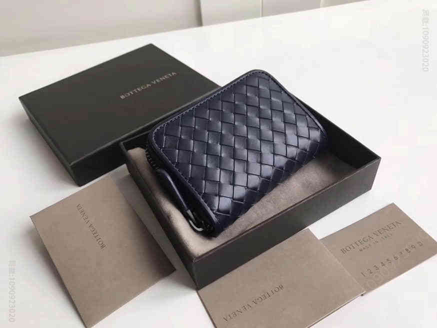 Bottega Veneta/BV 114075 经典单拉缩小款胎牛皮散钱包