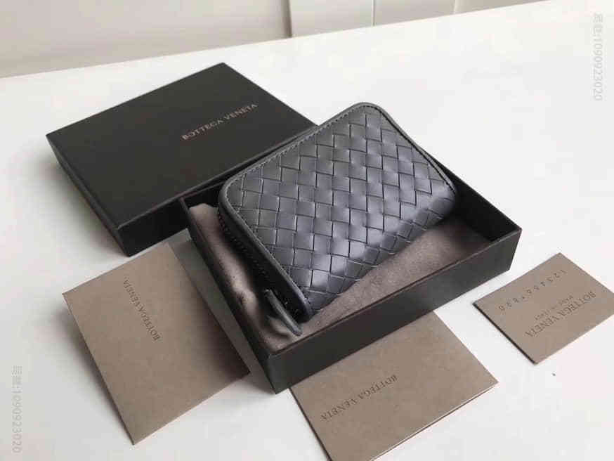 Bottega Veneta/BV 114075 经典单拉缩小款胎牛皮散钱包