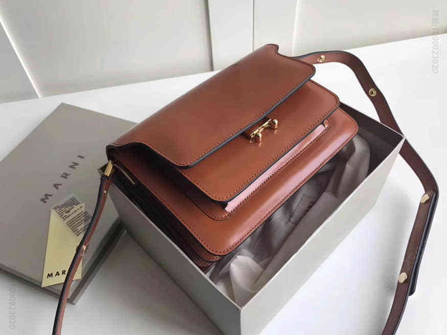 Marni trunk新色中号多色拼接牛皮风琴包