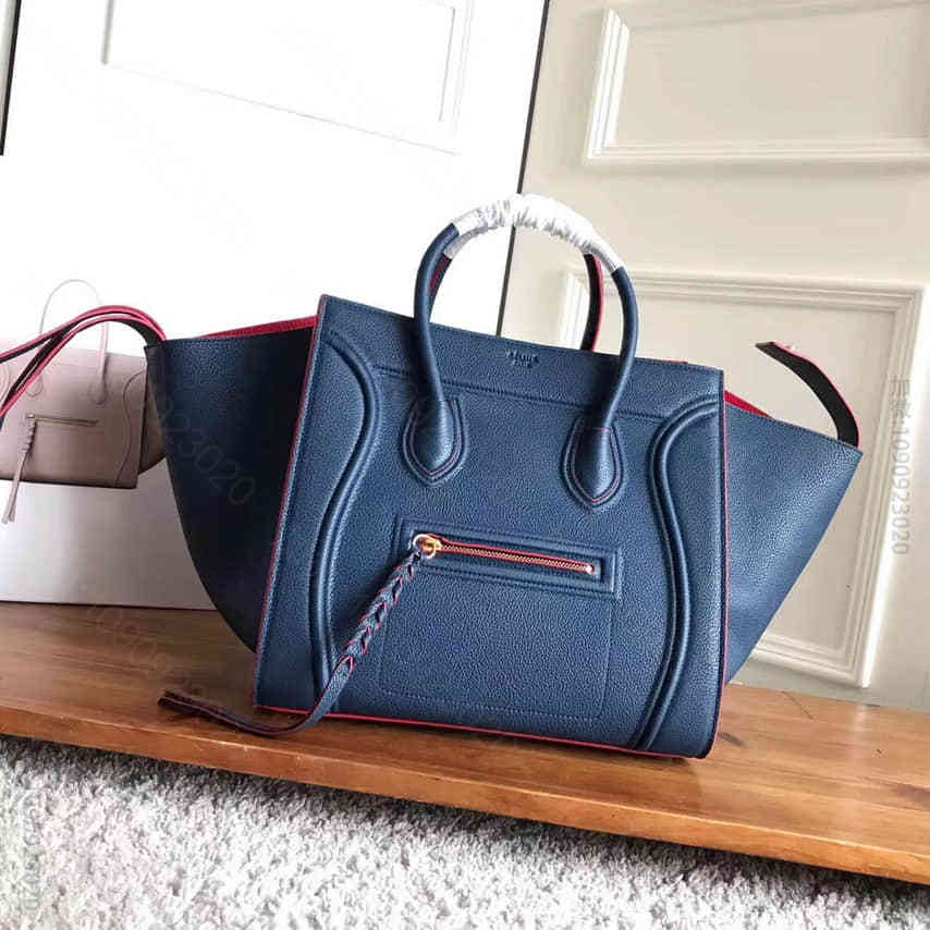 赛琳Celine Phantom荔枝纹牛皮幻影蝙蝠包