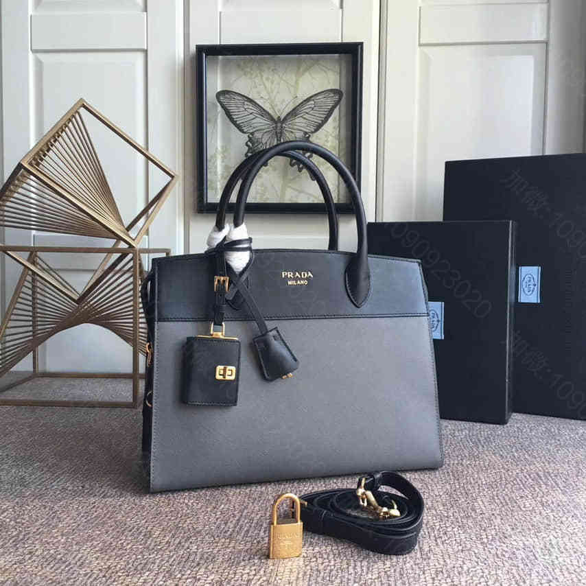 PRADA 2017秋冬新款女式prada esplanade 手袋 黑/灰...