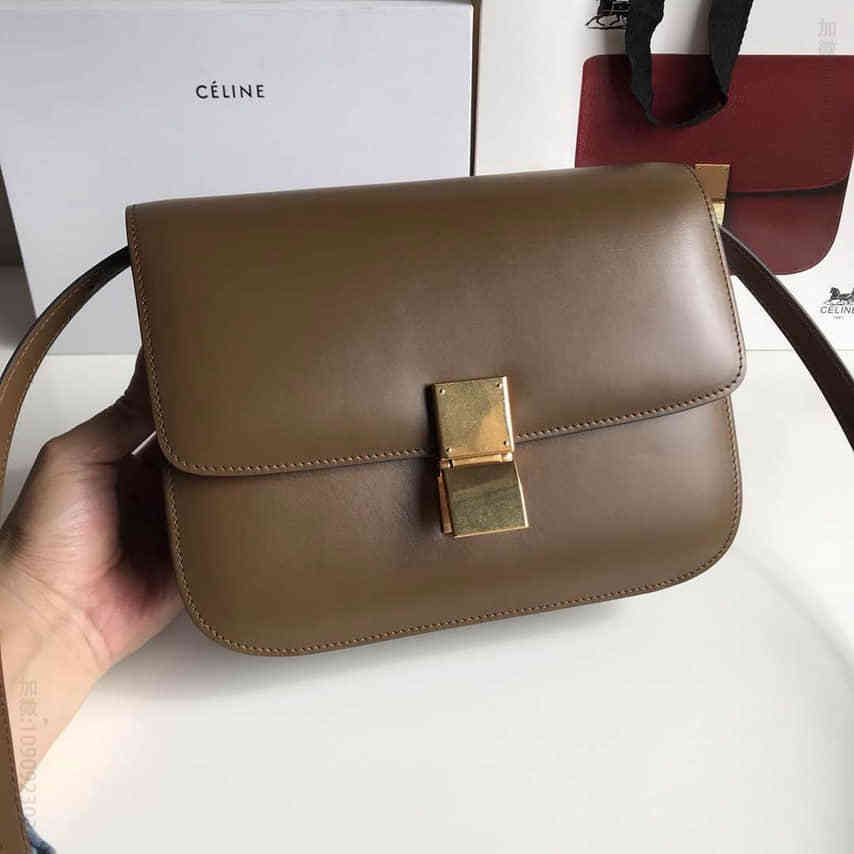 CELINE 赛琳全新升级classic box 焦糖色手搓纹金扣