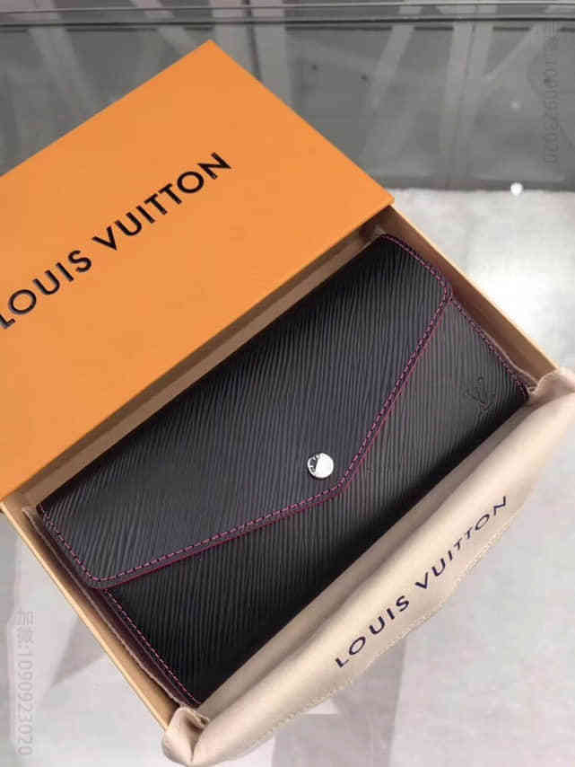 LV SARAH 钱夹M64322
