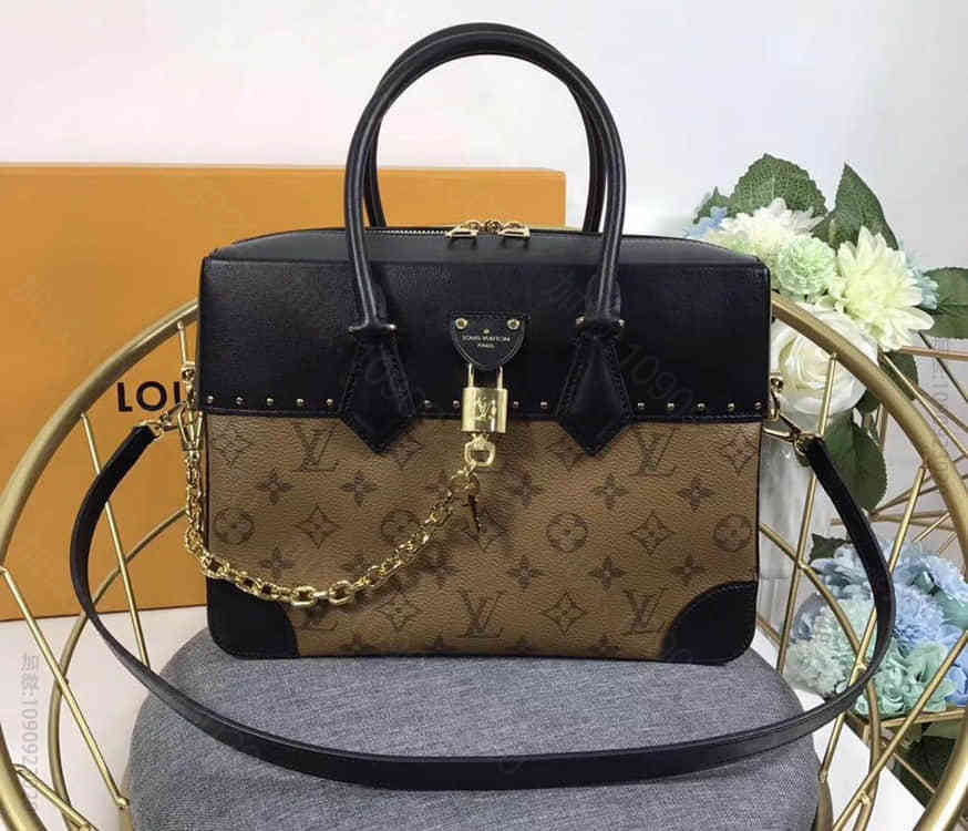 LV/路易威登秀款CITY MALLE老花拼色盒子包手提包M43595
