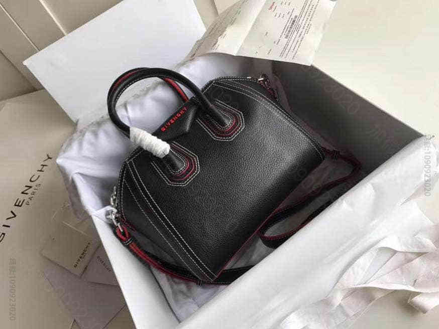 法国品GIVENCHY 经典款Antigona tote 小号手提女包