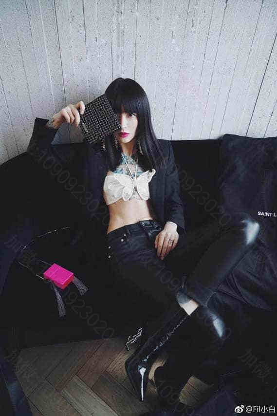 圣罗兰YSL（Saint laurent）MINAUDIERE玫红链条烟盒包...