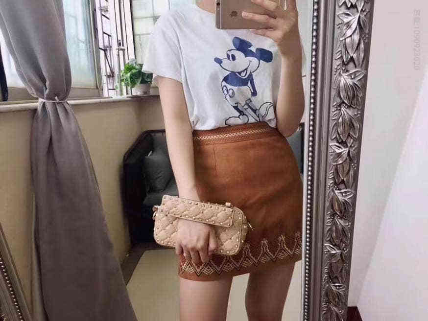 Valentino小清新小钉修饰手包化妆包单肩斜挎包0125杏色/金钉