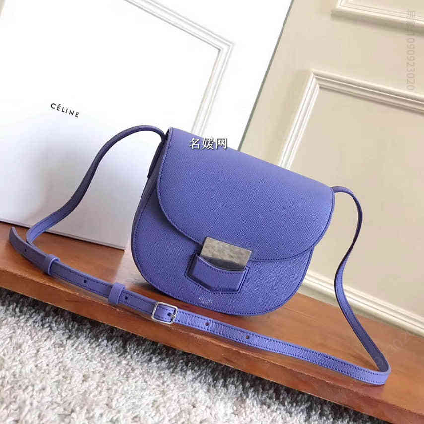 celine/赛琳19CM薰衣紫手掌纹马鞍包
