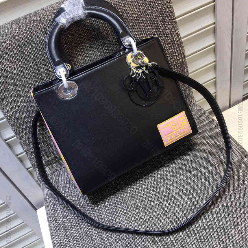 dior lady 戴妃五格 型号77166黑/粉