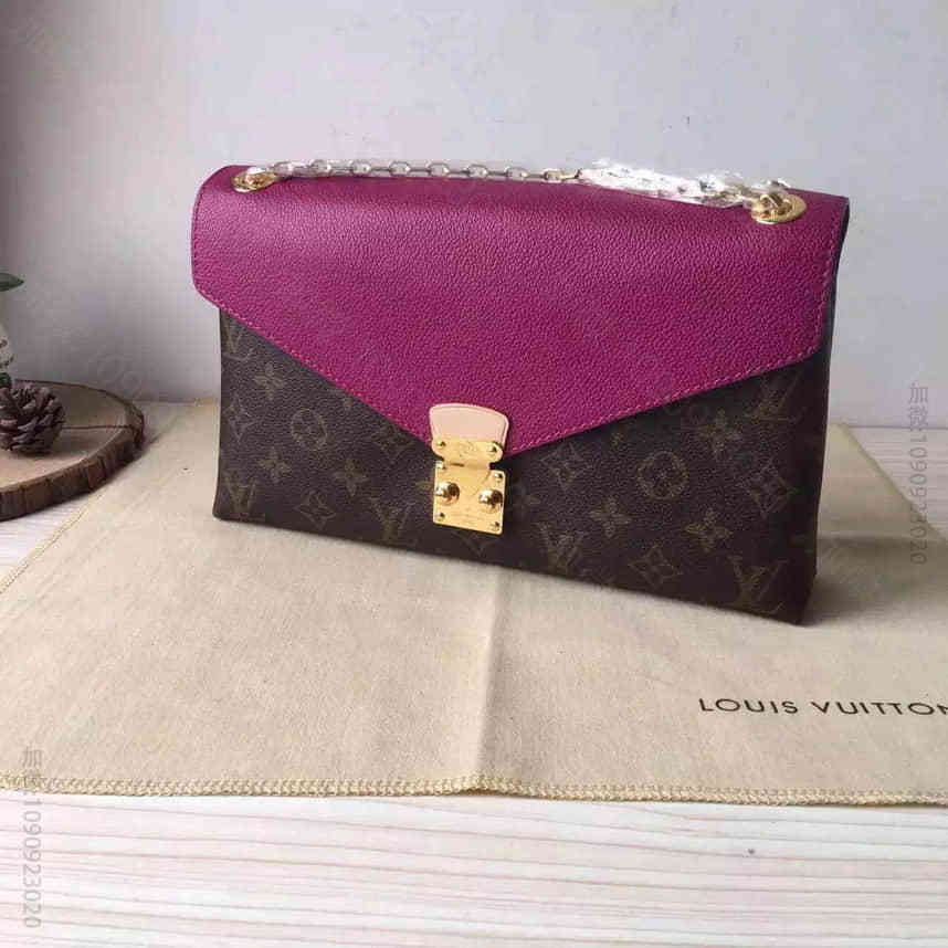 lv原单女士包包 型号：m41200 葡萄紫