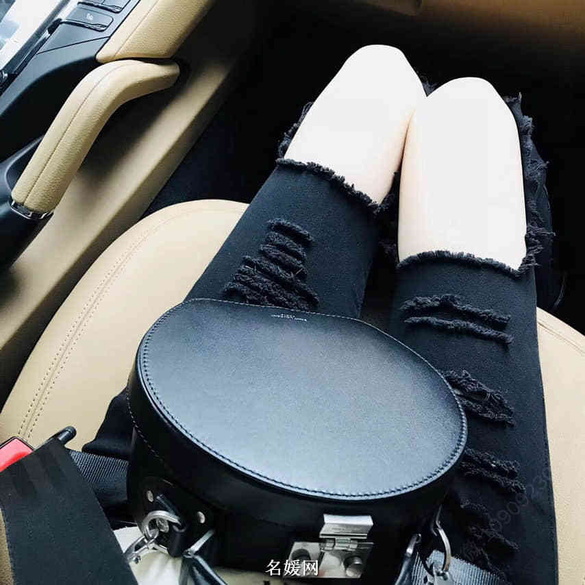 ysl圣罗兰Saint Laurent MICA小号黑色真皮圆形帽包516858