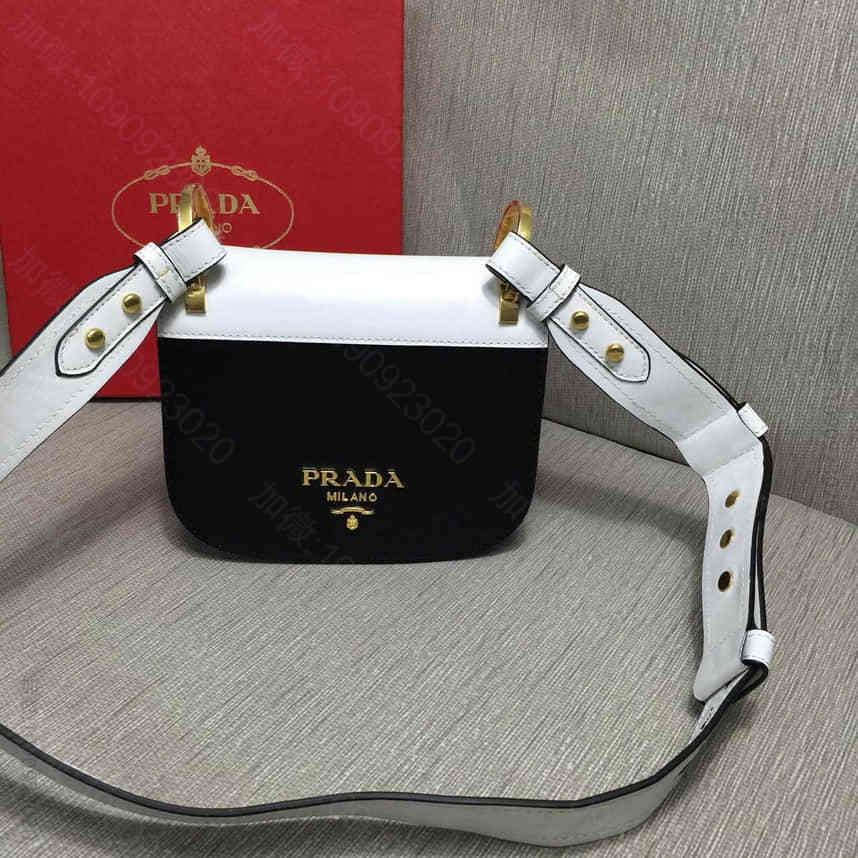 PRADA 2016最新走秀款 1BD039 高仿品牌包包批发市场