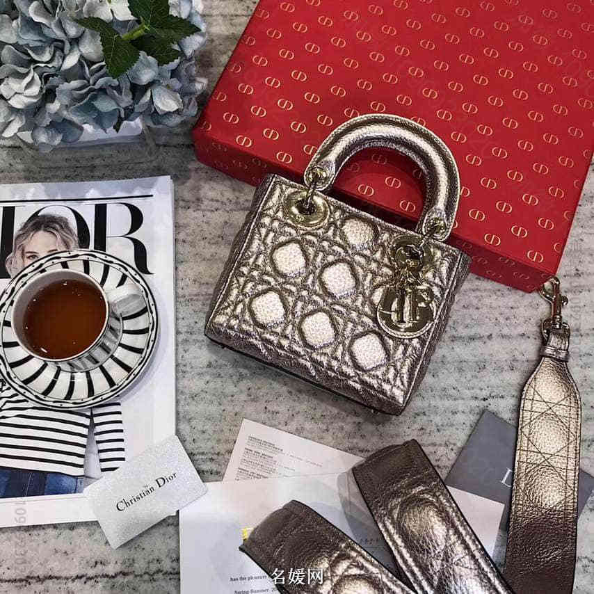 迪奥/DIOR 2023新款 Lady Dior mini三格粒面小牛皮手提...