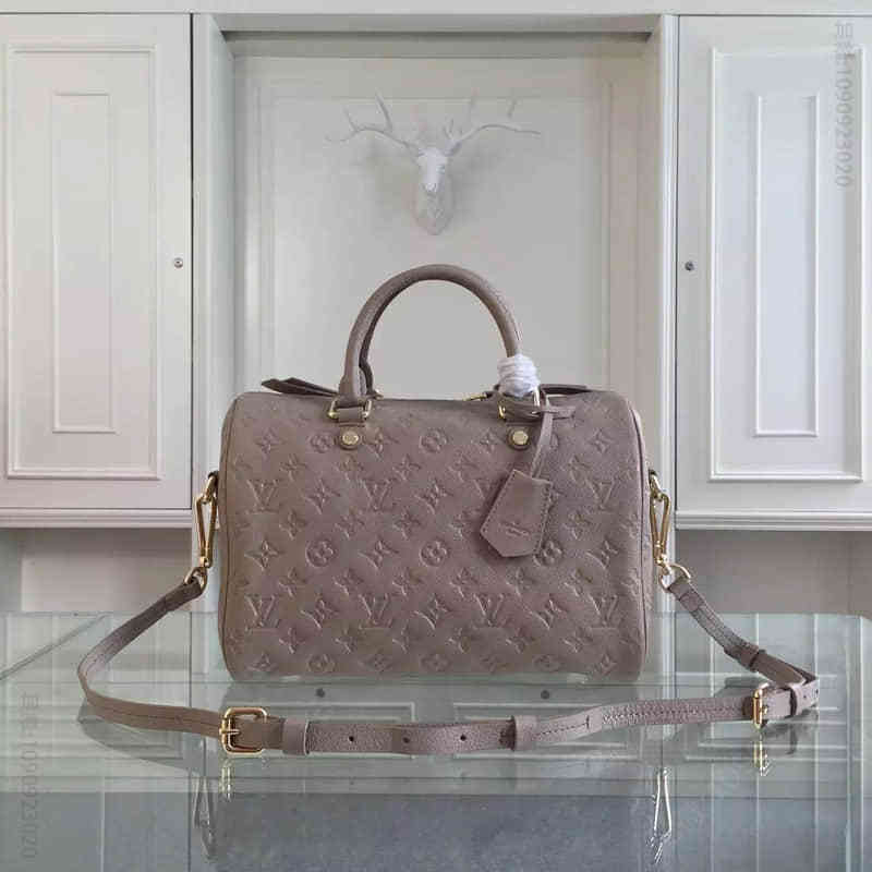 Louis Vuitton LV91330 恒久优雅 独特凸纹 米白 初见家复刻包包