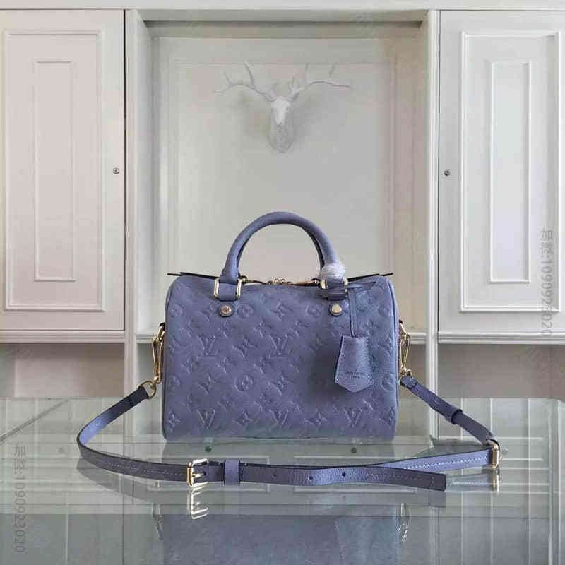 Louis Vuitton M91337 独特凸纹 浅蓝色 哪有精仿包包货源