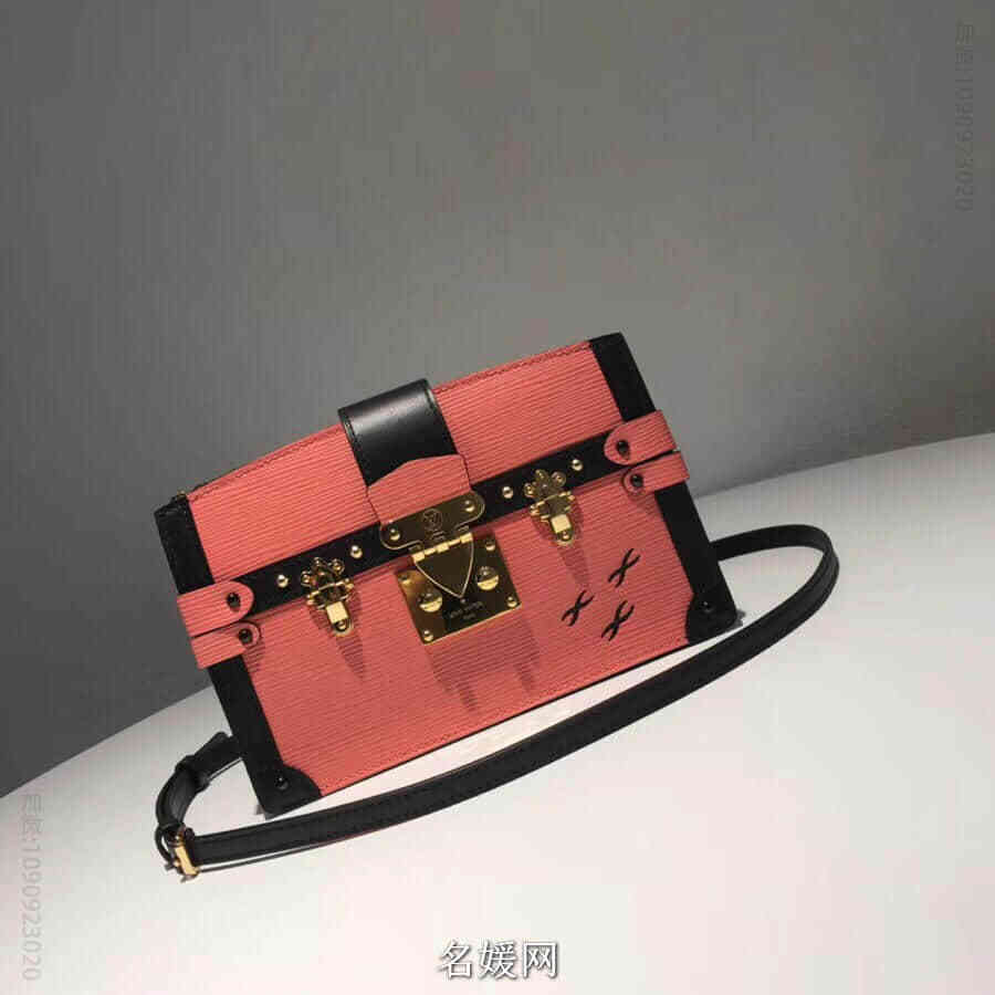 LV/路易威登 18新款 Trunk手袋/手拿包盒子包 M51698