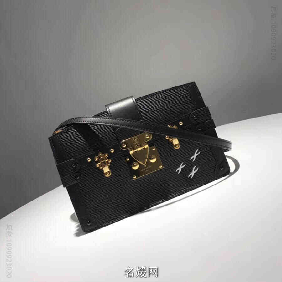 LV/路易威登 18新款 Trunk手袋/手拿包盒子包 M53052